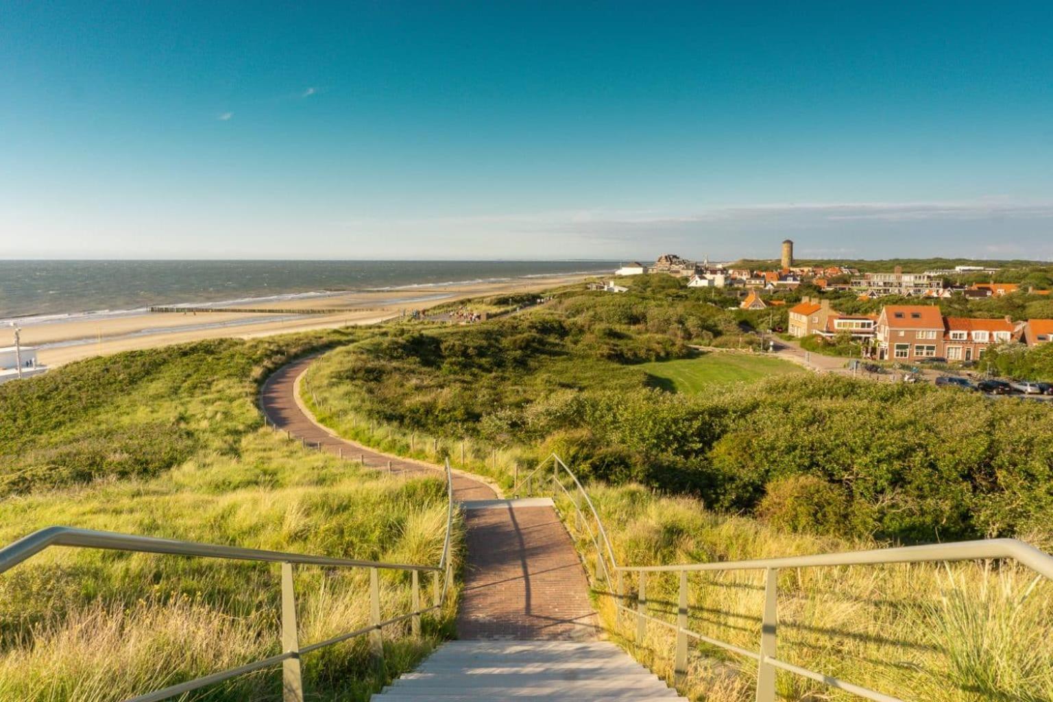 'Relax Lodge Sea' - Wellness Lodge In Zeeland - Private Sauna - Airco - Garden - Outdoor Swimming Pool - Free Wifi, Towels & Bed Linen Heinkenszand Экстерьер фото