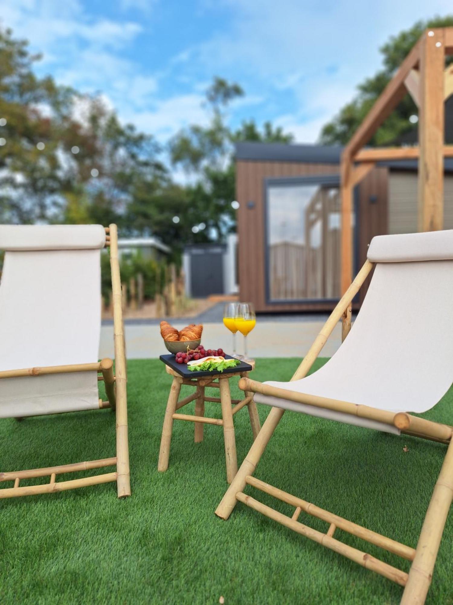 'Relax Lodge Sea' - Wellness Lodge In Zeeland - Private Sauna - Airco - Garden - Outdoor Swimming Pool - Free Wifi, Towels & Bed Linen Heinkenszand Экстерьер фото